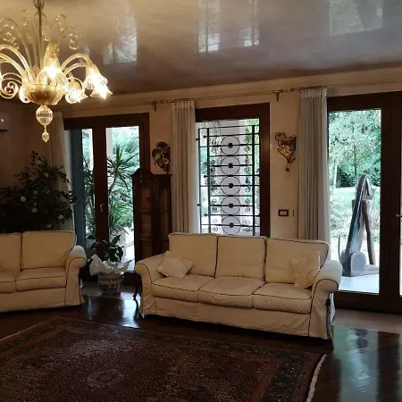 La Casa Sull'albero Bed and Breakfast