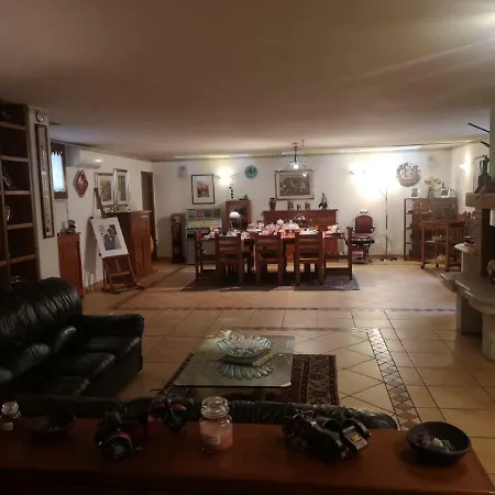 La Casa Sull'albero 2*